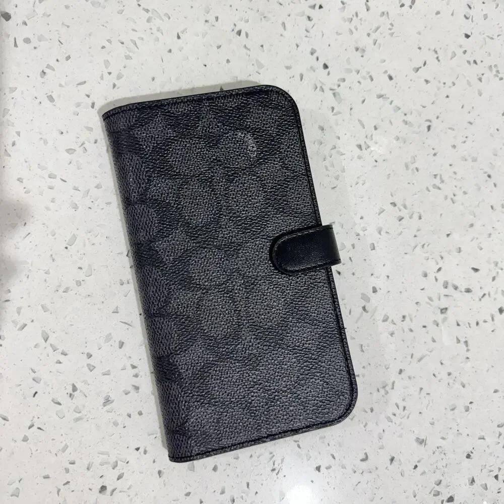 Coach Folio Case in Signature Canvas iPhone 15 Pro leather nwot black